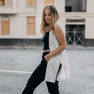 RW&CO | White Sleeveless Long Vest